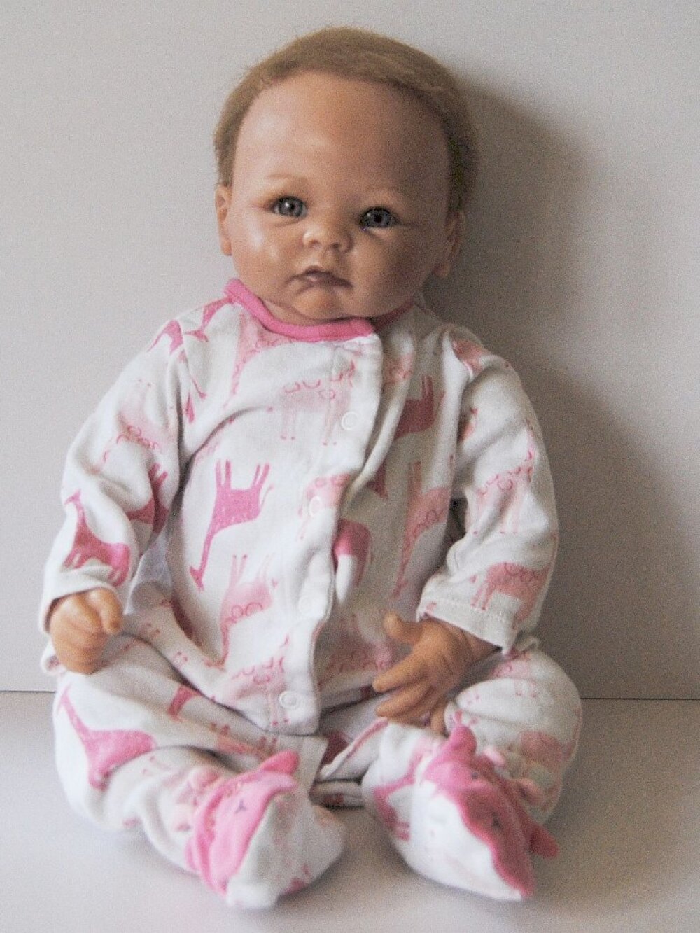 Linda Murray Ashton Drake  20"  Vinyl Girl Doll is  Anatomically  Correct